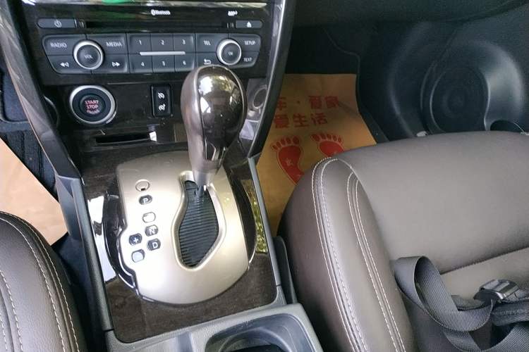 Used Renault Koleos 2014 Revised Version 2.5L Two-Wheel Drive Comfort Edition Gear Lever