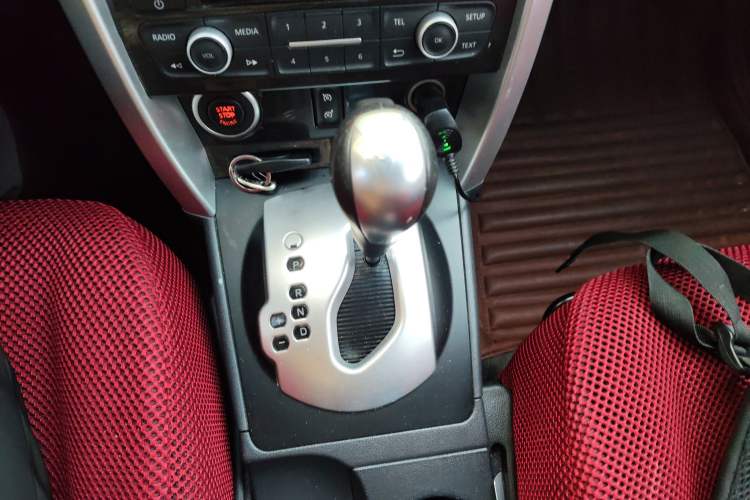 Used Renault Koleos 2014 2.0L Two-Wheel Drive Fashion Edition Gear Lever