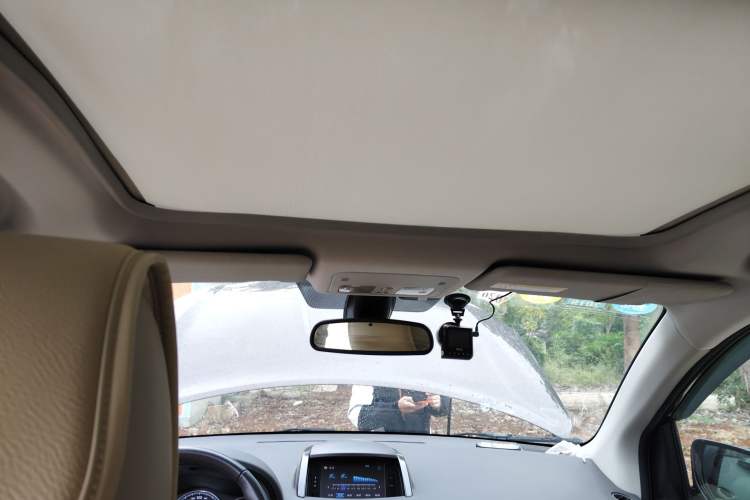 Used Renault Koleos 2014 Revised Version 2.5L Two-Wheel Drive Comfort Edition Headliner