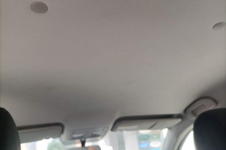 Used Renault Koleos 2014 2.0L Two-Wheel Drive Smart Edition Headliner