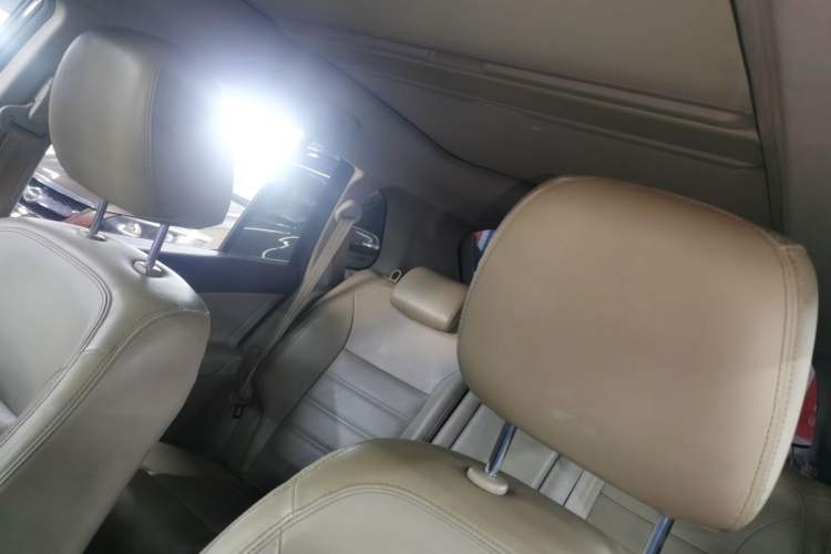 Used Renault Koleos 2014 2.5L Two-Wheel-Drive Sportway Edition Headliner