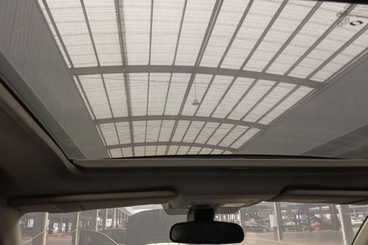 Used Renault Koleos 2014 2.0L Two-Wheel Drive Comfort Edition Headliner