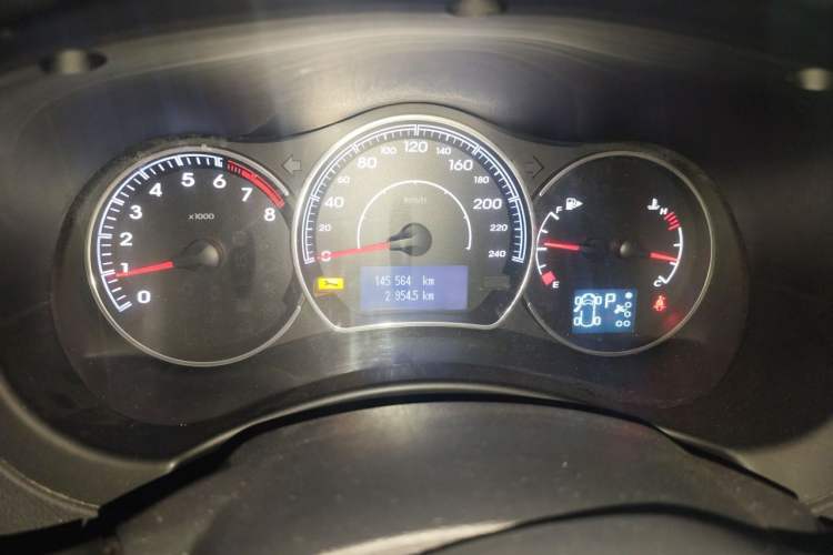 Used Renault Koleos 2014 2.5L 4x4 Comfort Edition Instrument Cluster