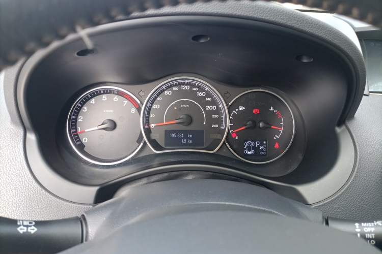 Used Renault Koleos 2014 2.0L Two-Wheel Drive Smart Edition Instrument Cluster