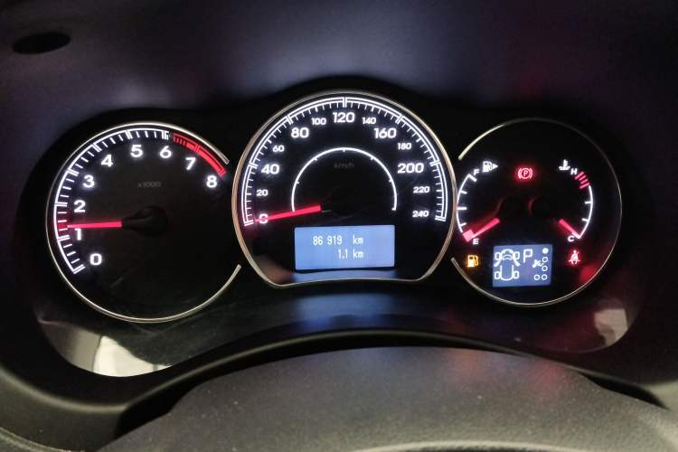Used Renault Koleos 2014 2.0L Two-Wheel Drive Comfort Edition Instrument Cluster
