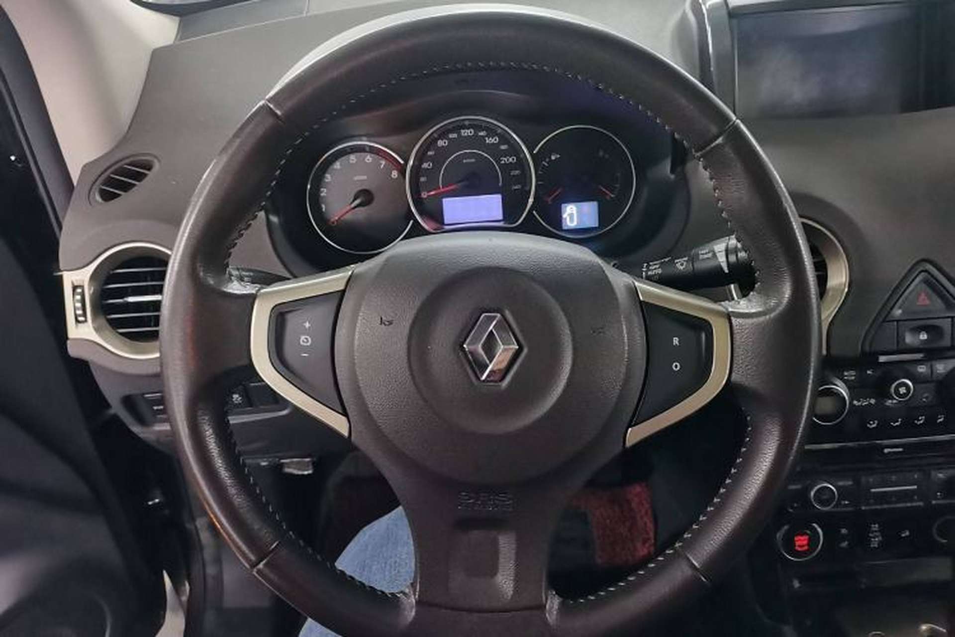 Used Renault Koleos 2014 2.5L Four-Wheel Drive Luxury Edition Interior 1