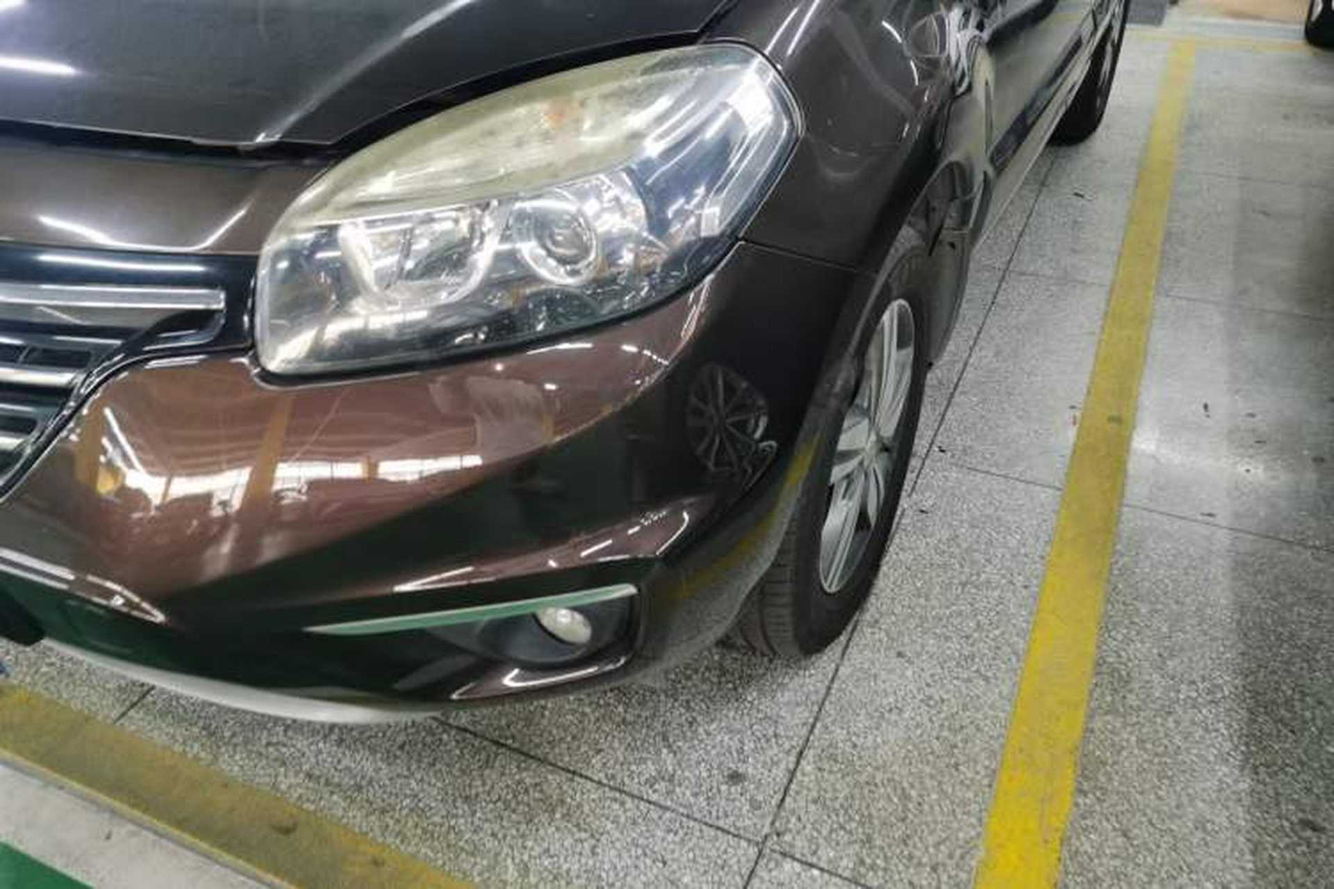 Used Renault Koleos 2014 2.5L Two-Wheel-Drive Sportway Edition Left Front Headlight