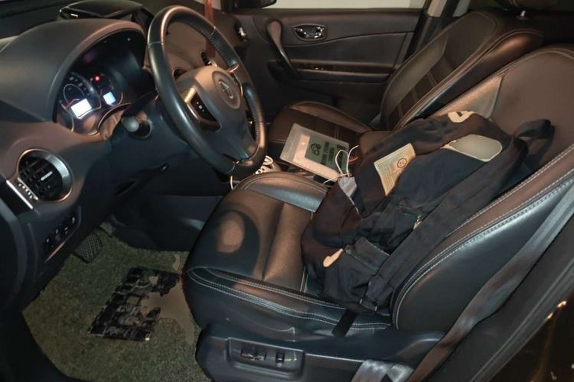Used Renault Koleos 2014 Revised Version 2.5L Two-Wheel Drive Comfort Edition Left Front Seat