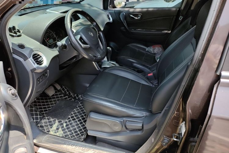 Used Renault Koleos 2014 Revised Version 2.5L Two-Wheel Drive Urban Edition Left Front Seat