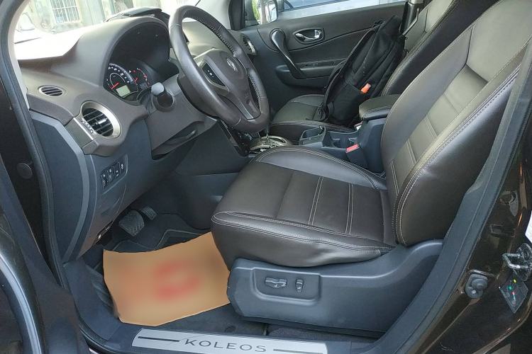 Used Renault Koleos 2014 Revised Version 2.5L Two-Wheel Drive Comfort Edition Left Front Seat
