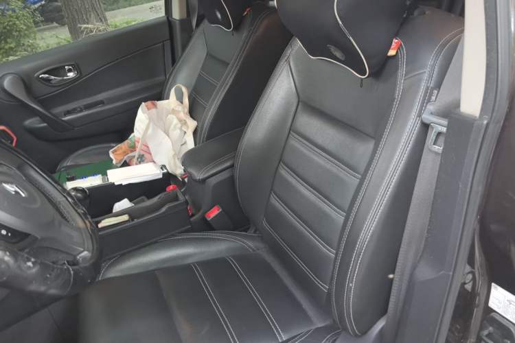 Used Renault Koleos 2014 2.5L Four-Wheel Drive Luxury Edition Left Front Seat
