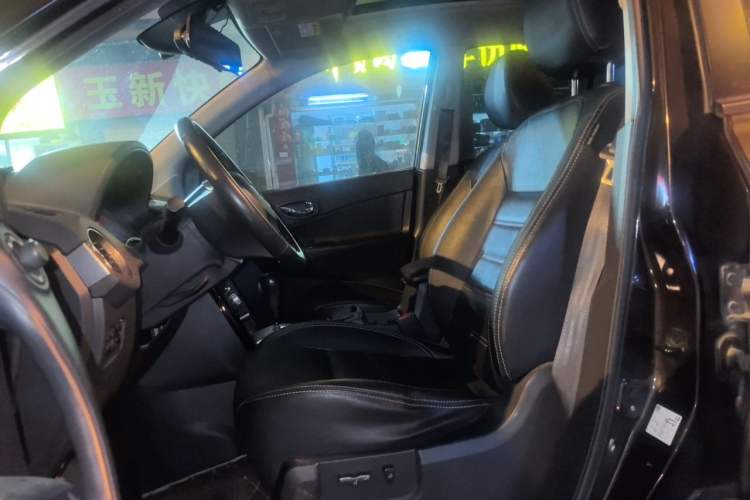 Used Renault Koleos 2014 2.5L 4x4 Comfort Edition Left Front Seat