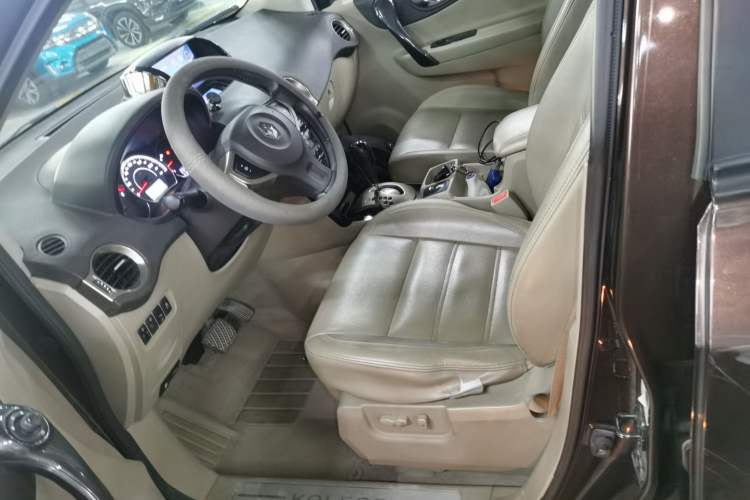 Used Renault Koleos 2014 2.5L Two-Wheel-Drive Sportway Edition Left Front Seat