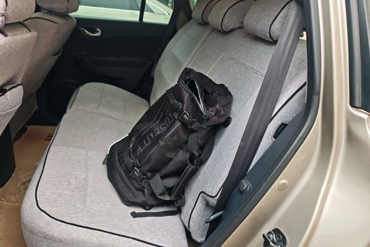 Used Renault Koleos 2014 2.0L Two-Wheel Drive Fashion Edition Left Rear Seat