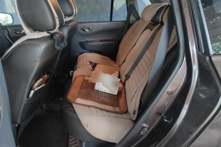 Used Renault Koleos 2014 2.5L Two-Wheel Drive Comfort Edition Left Rear Seat