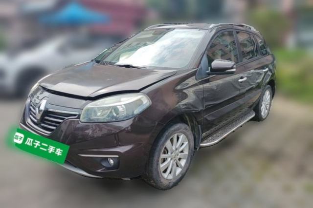 Ojetý Renault Koleos 2014 Revised Version 2.0L Two-Wheel Drive Fashion Edition