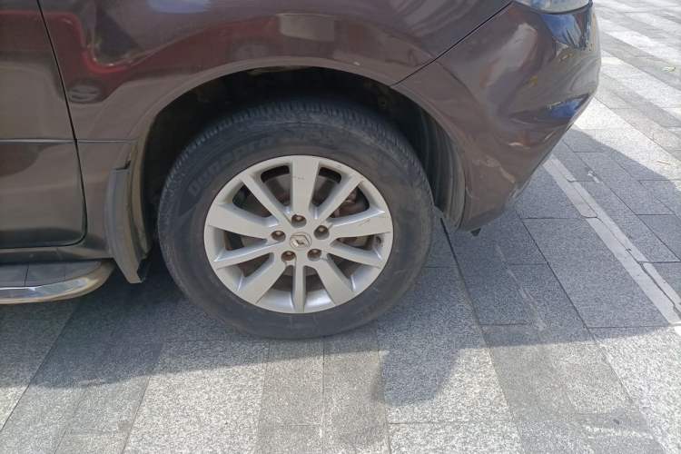 Used Renault Koleos 2014 2.0L Two-Wheel Drive Smart Edition Right Front Wheel Hub