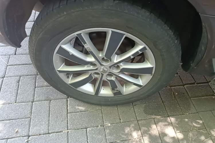 Used Renault Koleos 2014 Revised Version 2.0L Two-Wheel Drive Fashion Edition Right Rear Wheel Hub