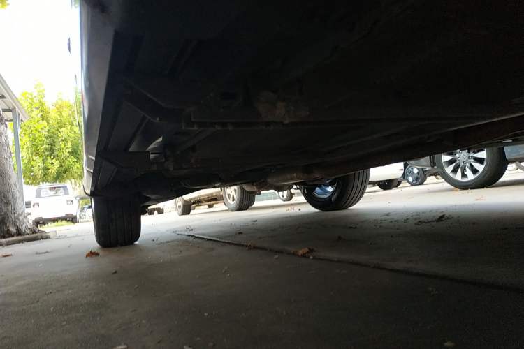 Used Renault Koleos 2014 Revised Version 2.5L Two-Wheel Drive Comfort Edition Right Side Sill