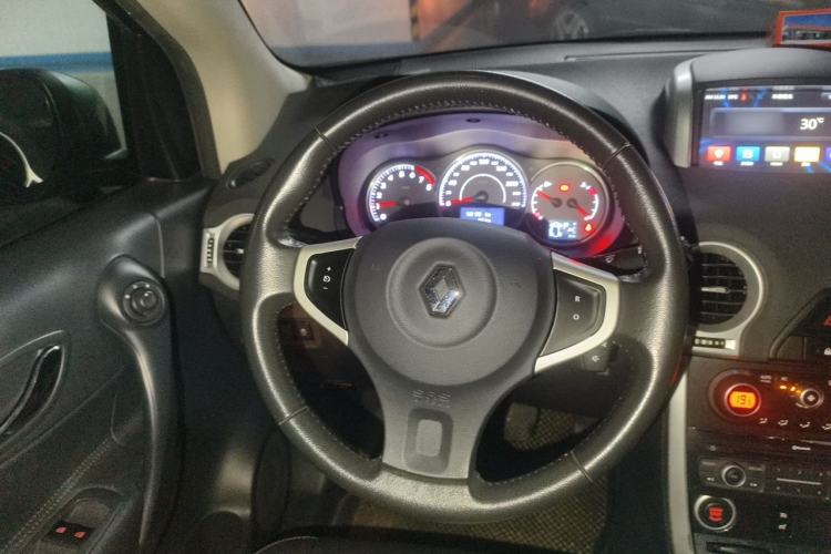Used Renault Koleos 2014 2.0L Two-Wheel Drive Fashion Edition Steering Wheel