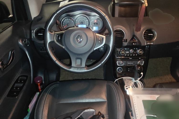 Used Renault Koleos 2014 Revised Version 2.5L Two-Wheel Drive Comfort Edition Steering Wheel