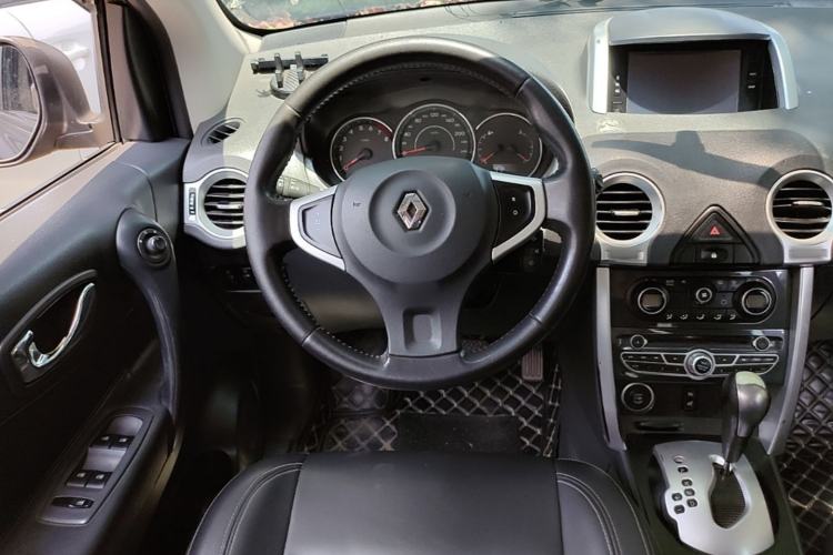 Used Renault Koleos 2014 Revised Version 2.5L Two-Wheel Drive Urban Edition Steering Wheel