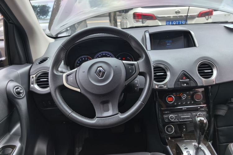 Used Renault Koleos 2014 Revised Version 2.5L Two-Wheel Drive Comfort Edition Steering Wheel