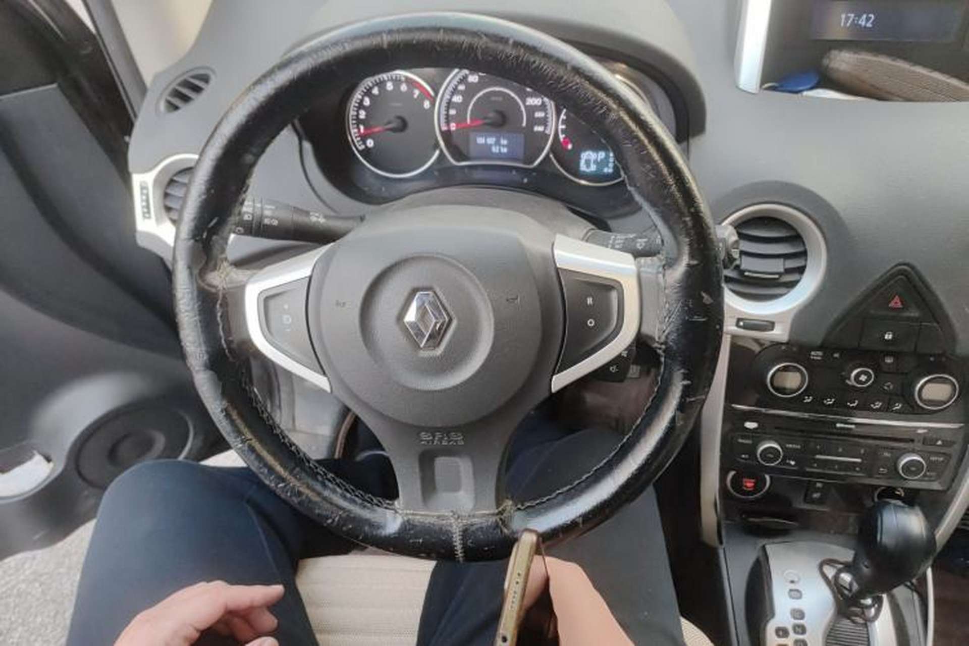 Used Renault Koleos 2014 2.0L Two-Wheel Drive Fashion Edition Steering Wheel