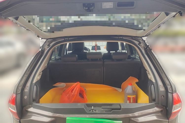 Used Renault Koleos 2014 2.5L 4x4 Comfort Edition Trunk
