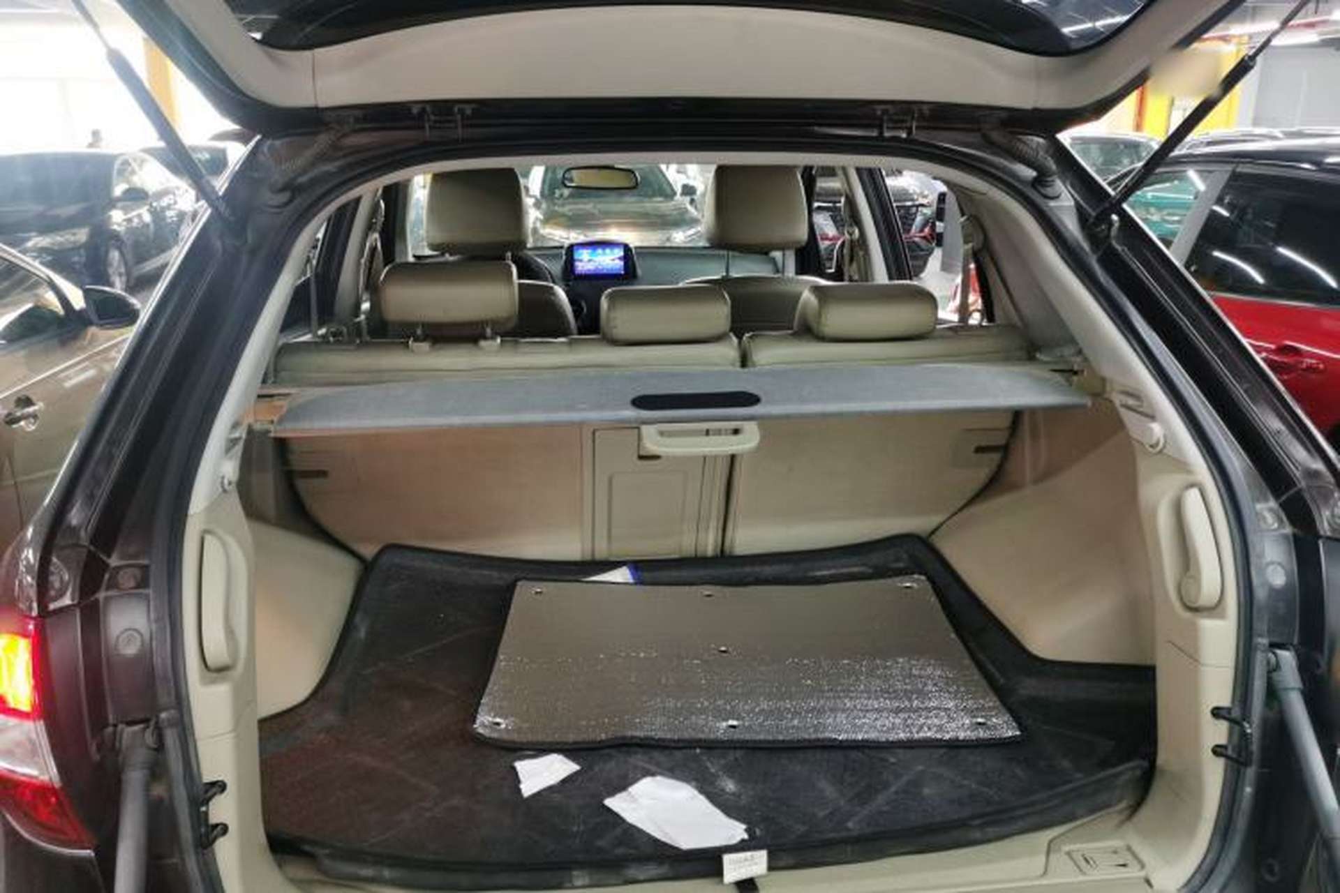 Used Renault Koleos 2014 2.5L Two-Wheel-Drive Sportway Edition Trunk