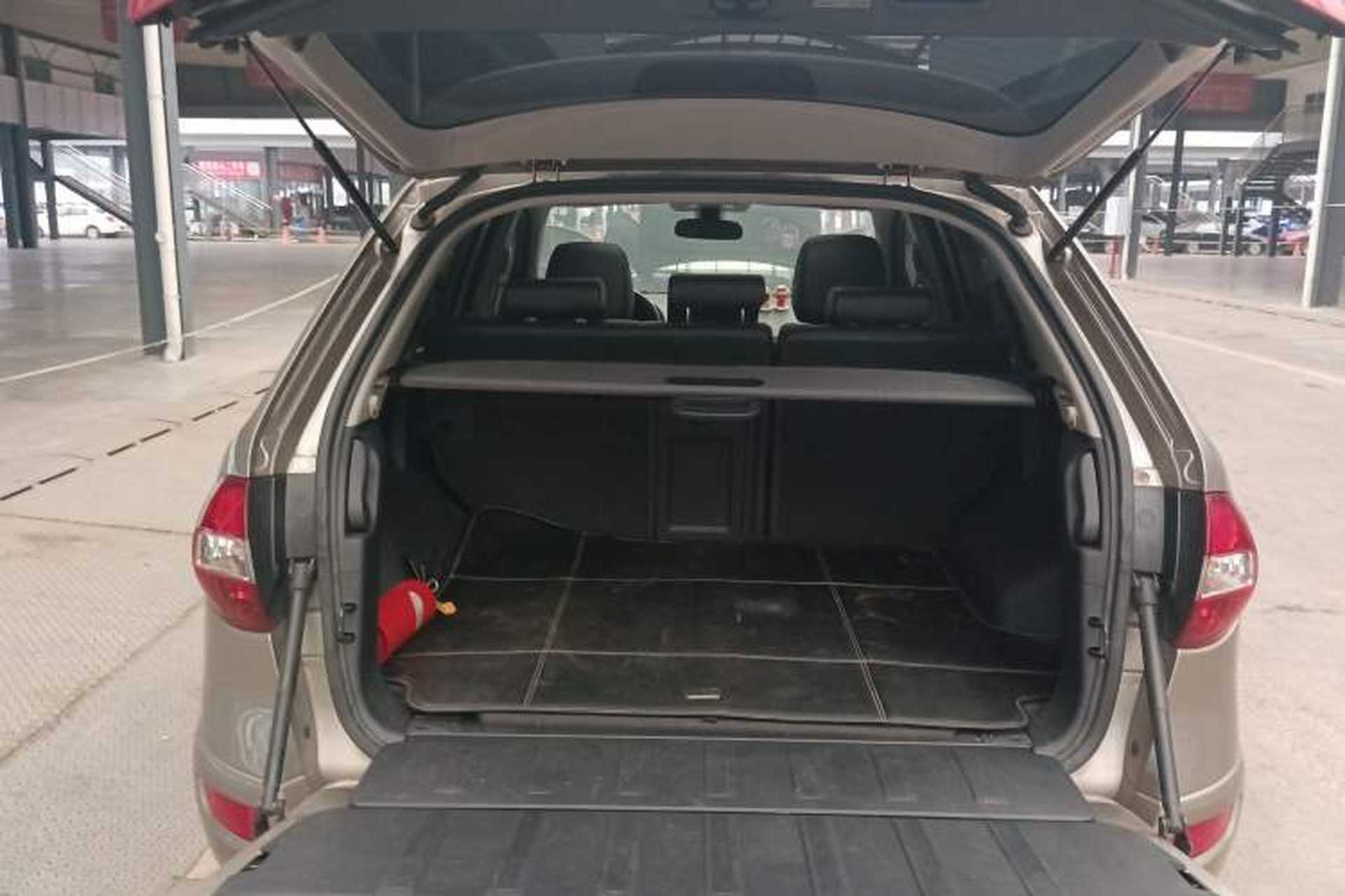 Used Renault Koleos 2014 2.0L Two-Wheel Drive Comfort Edition Trunk