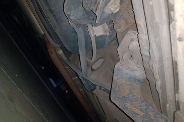 Used Renault Koleos 2014 2.5L 4x4 Comfort Edition Chassis Rear Right