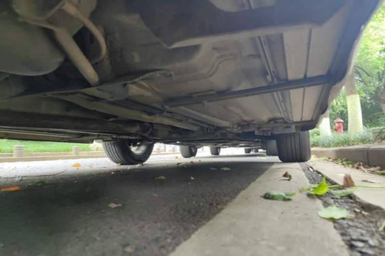 Used Renault Koleos 2014 Revised Version 2.0L Two-Wheel Drive Fashion Edition Chassis Rear Right
