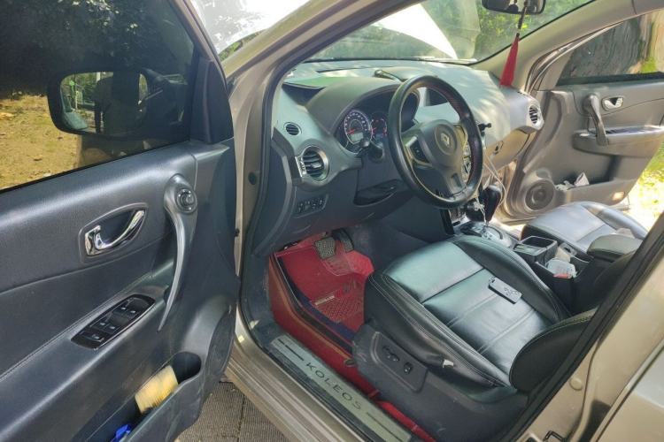 Used Renault Koleos 2014 2.0L Two-Wheel Drive Comfort Edition Driver Seat