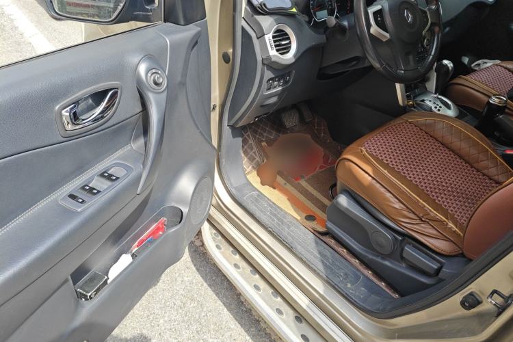 Used Renault Koleos 2014 Revised Version 2.0L Two-Wheel Drive Fashion Edition Driver Seat
