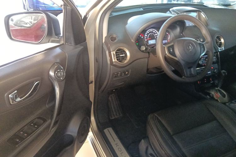 Used Renault Koleos 2014 2.0L Two-Wheel Drive Comfort Edition Driver Seat