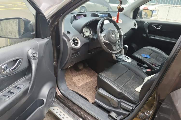 Used Renault Koleos 2014 Revised Version 2.0L Two-Wheel Drive Fashion Edition Driver Seat