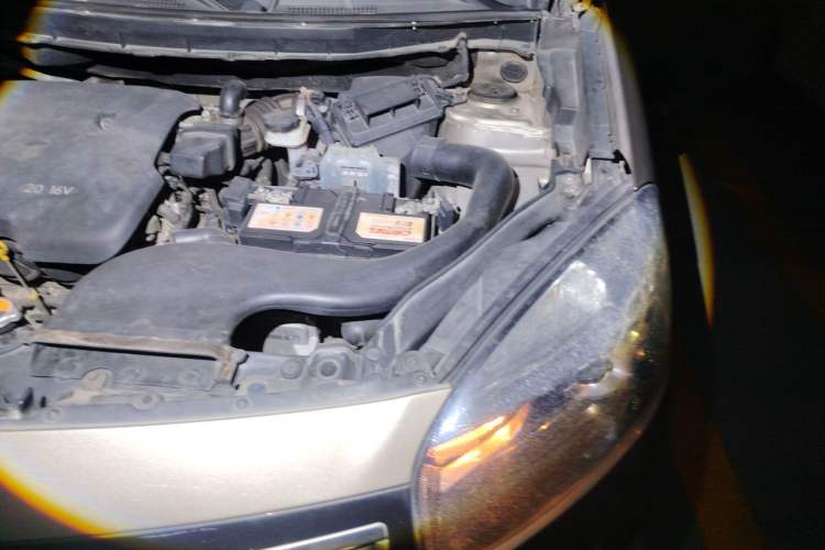 Used Renault Koleos 2014 Revised Version 2.0L Two-Wheel Drive Fashion Edition Engine Bay Left