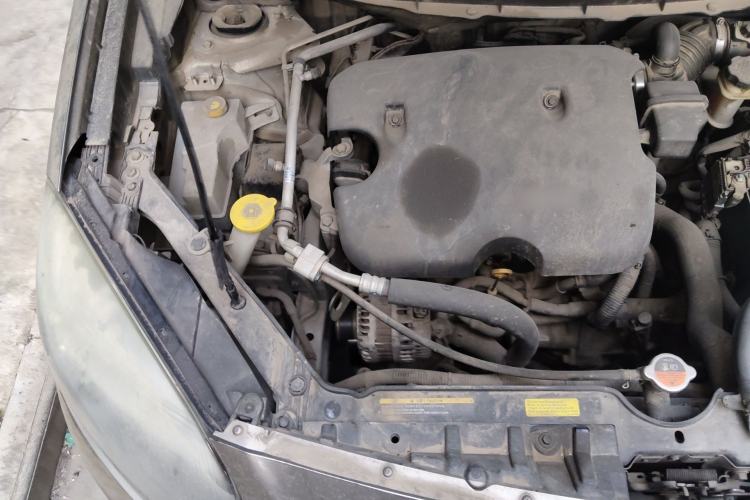 Used Renault Koleos 2014 2.0L Two-Wheel Drive Fashion Edition Engine Bay Right