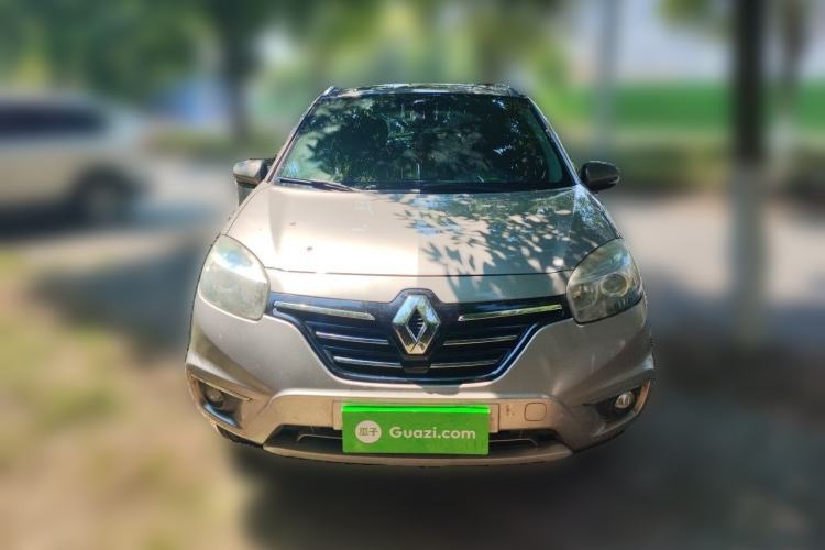 Used Renault Koleos 2014 2.0L Two-Wheel Drive Comfort Edition Front
