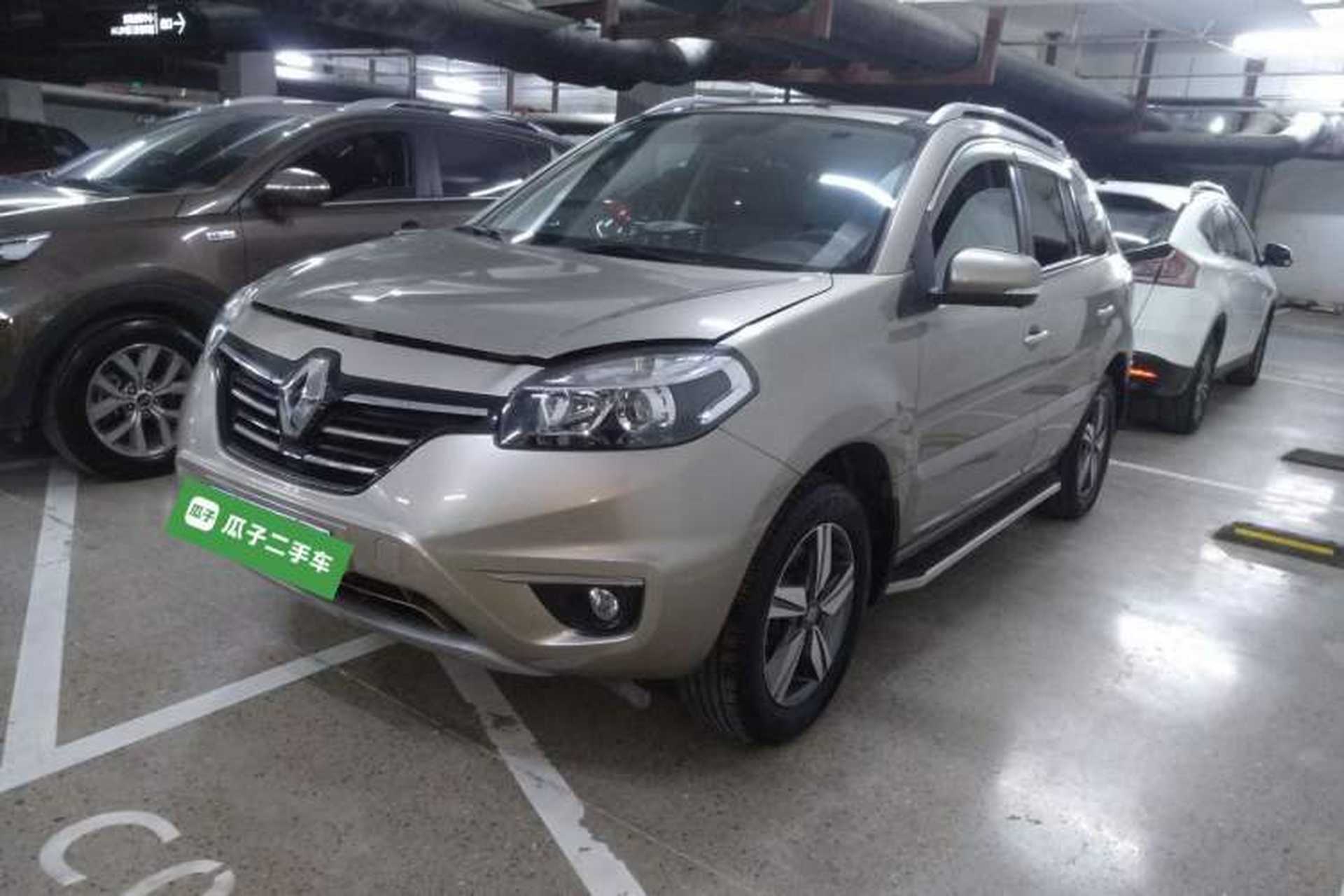 Used Renault Koleos 2014 2.0L Two-Wheel Drive Comfort Edition Front Left 45 Deg