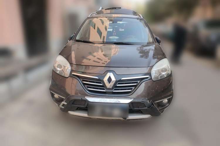 Used Renault Koleos 2014 2.0L Two-Wheel Drive Comfort Edition Front