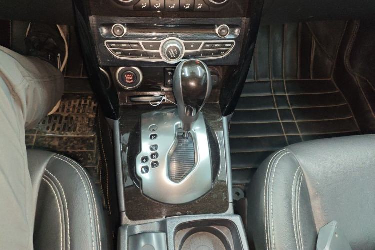 Used Renault Koleos 2014 Revised Version 2.5L Two-Wheel Drive Comfort Edition Gear Lever