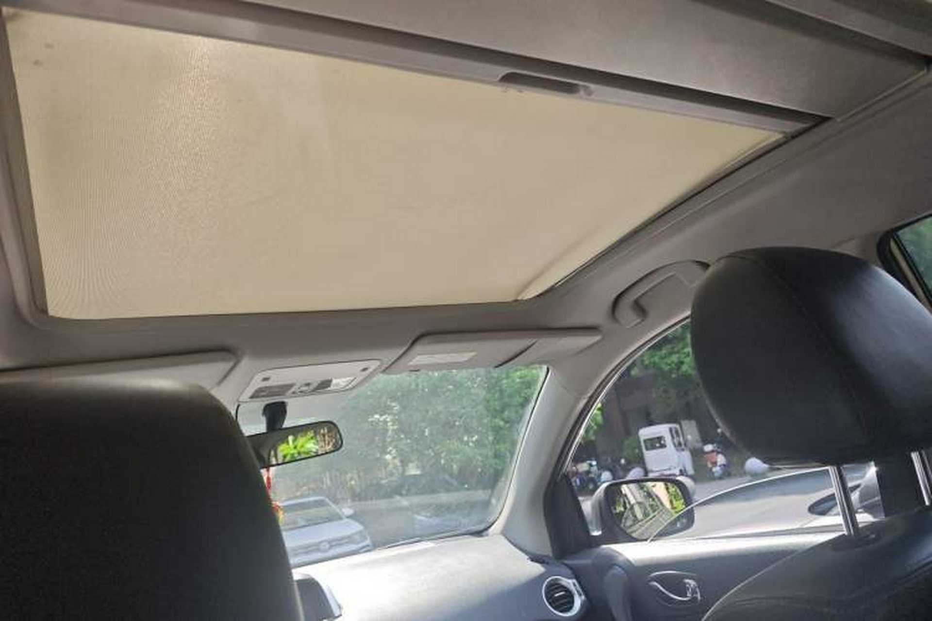Used Renault Koleos 2014 Revised Version 2.0L Two-Wheel Drive Fashion Edition Headliner