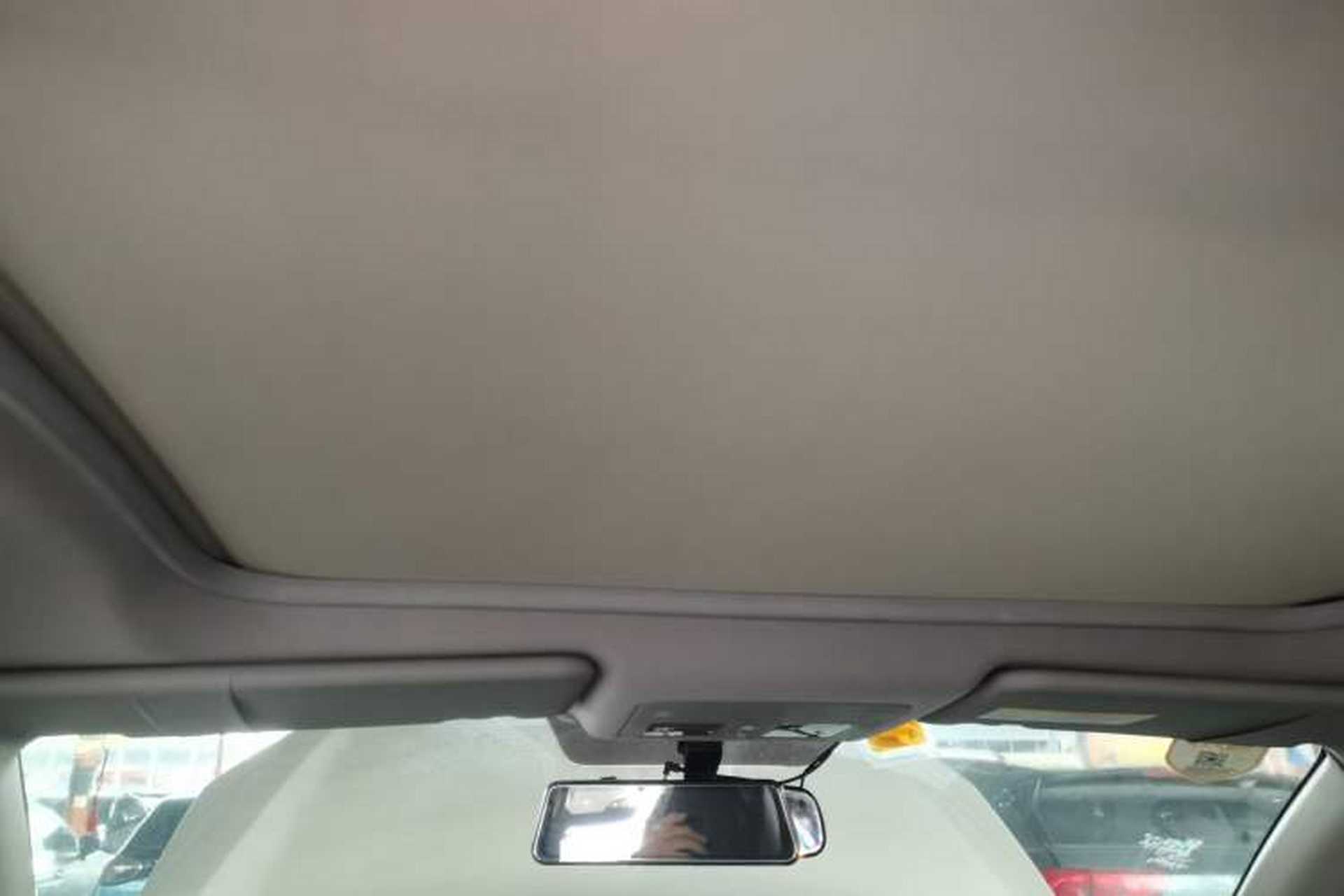 Used Renault Koleos 2014 Revised Version 2.0L Two-Wheel Drive Fashion Edition Headliner