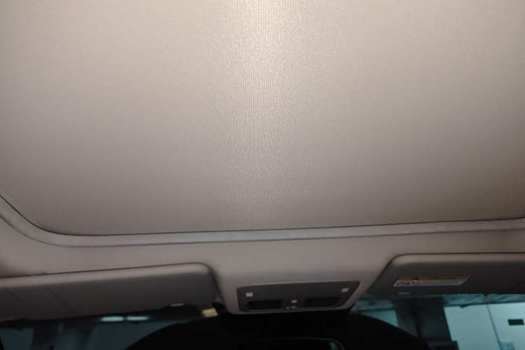 Used Renault Koleos 2014 2.5L 4x4 Comfort Edition Headliner
