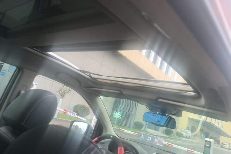 Used Renault Koleos 2014 2.0L Two-Wheel Drive Fashion Edition Headliner