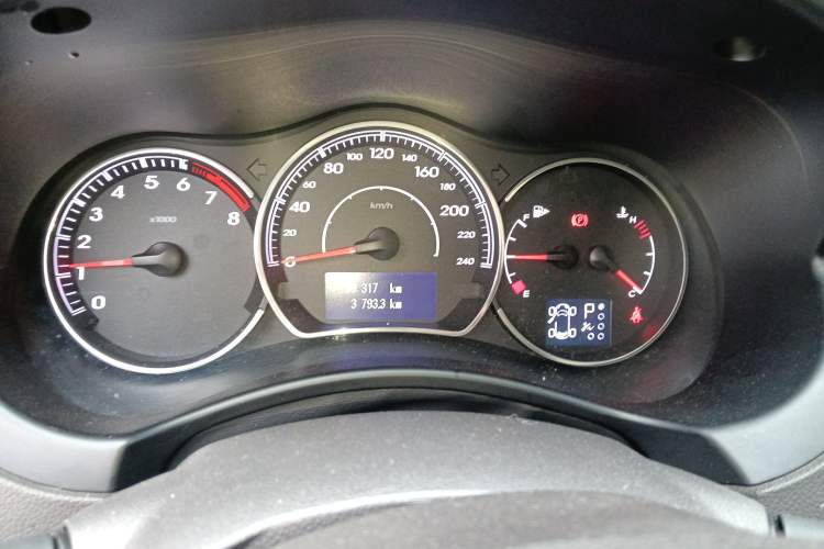 Used Renault Koleos 2014 2.5L Four-Wheel Drive Luxury Edition Instrument Cluster