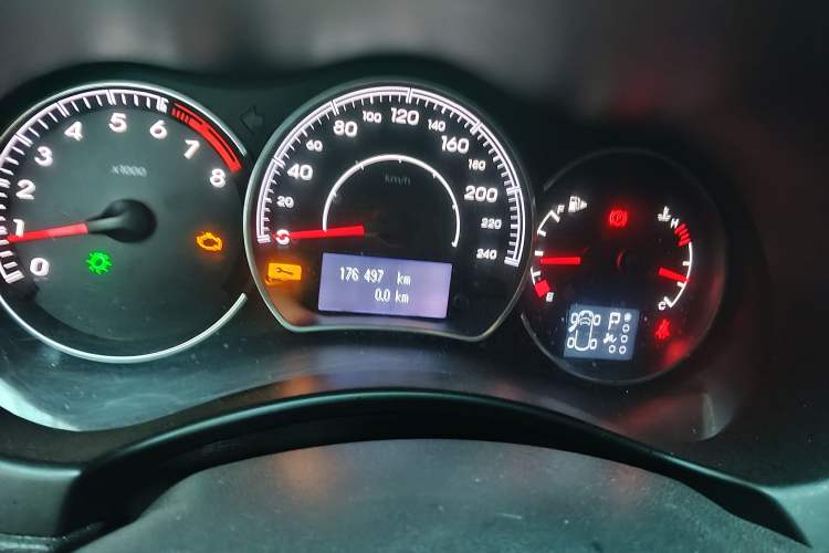 Used Renault Koleos 2014 2.0L Two-Wheel Drive Fashion Edition Instrument Cluster