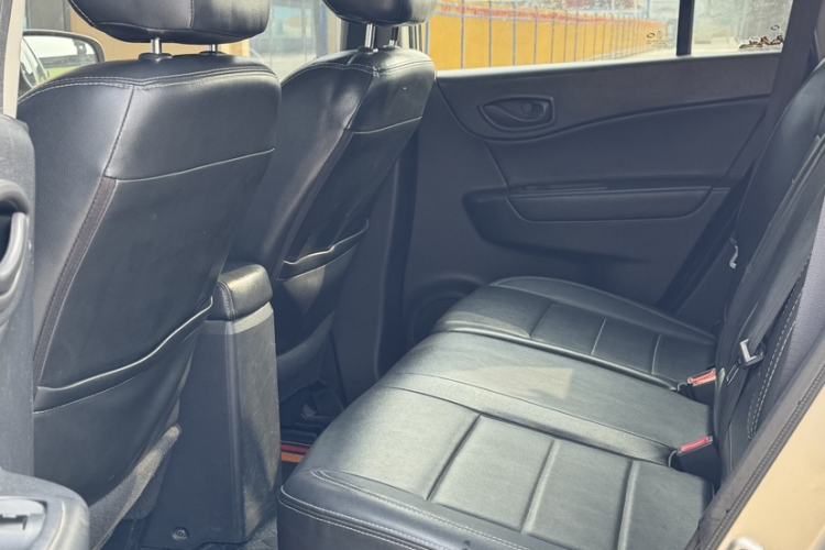 Used Renault Koleos 2014 Revised Version 2.0L Two-Wheel Drive Smart Enjoyment Edition Interior 3